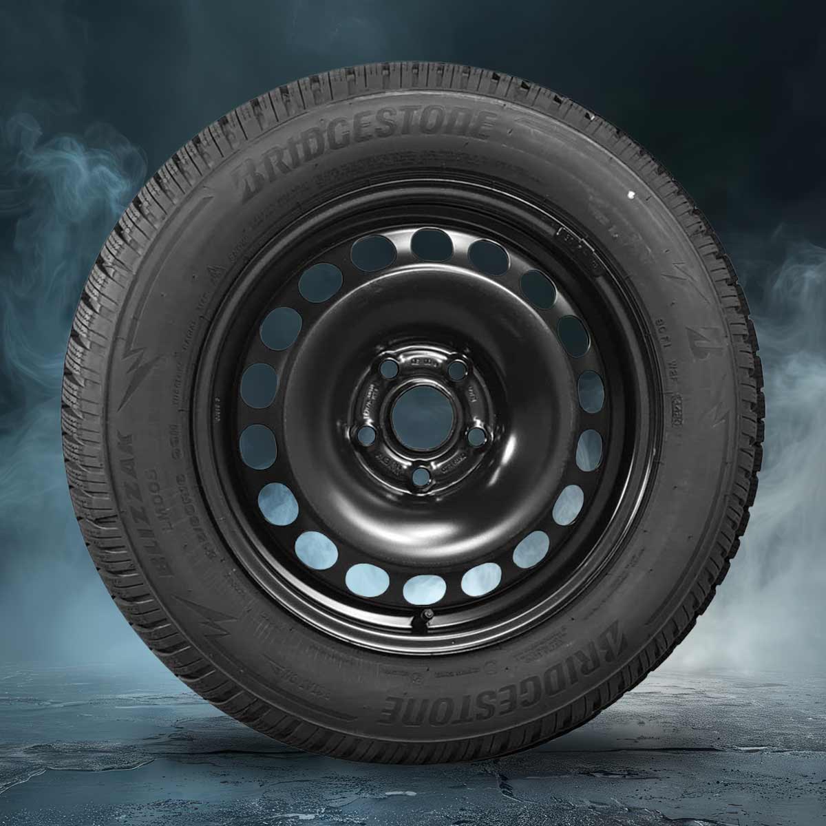 zu sehen: Winterkomplettrad Superb