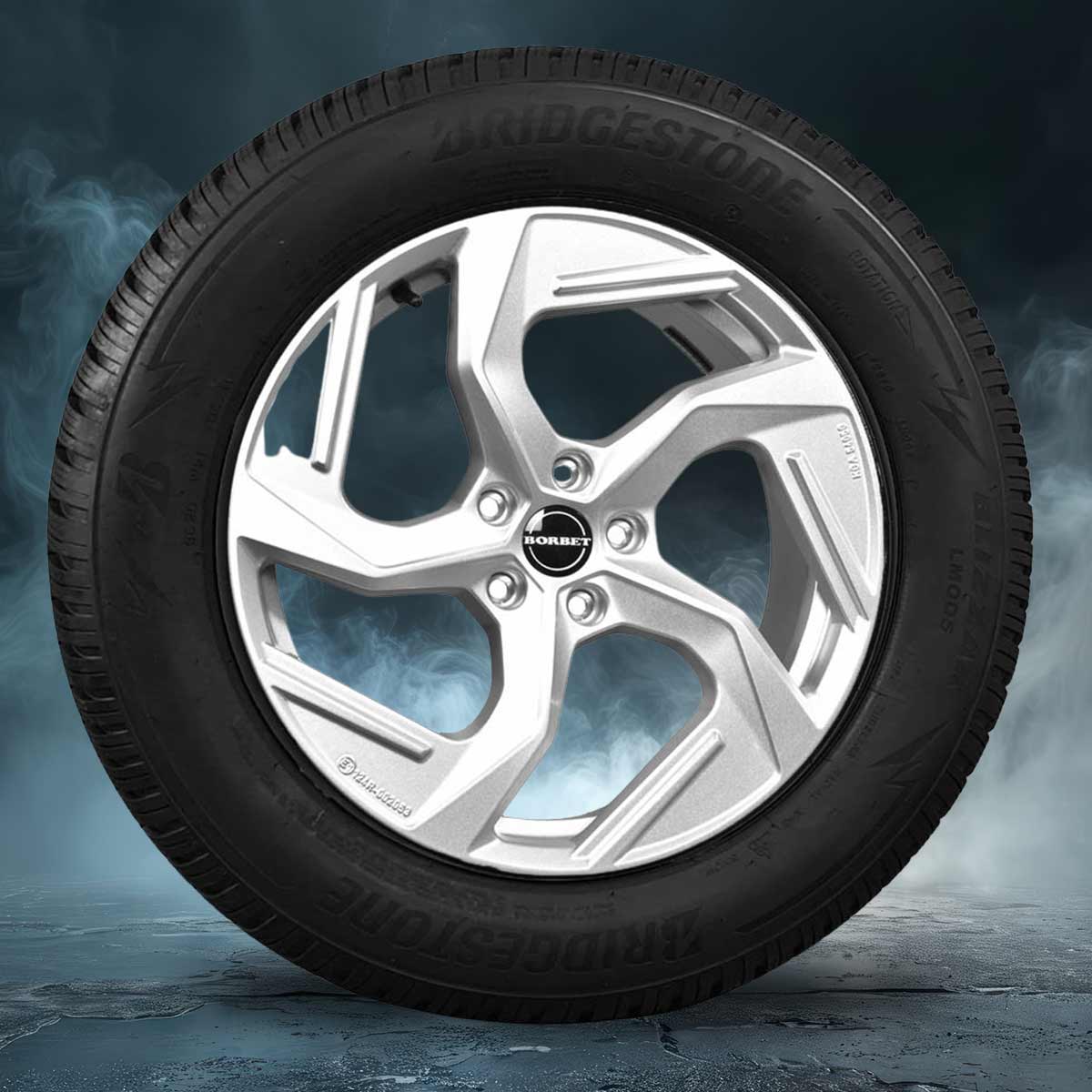 zu sehen: Winterkomplettrad Enyaq